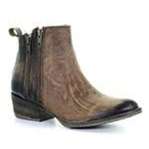 Circle G by Corral distressed leather ankle boots size 9.5 new in box - Picture 1 of 11